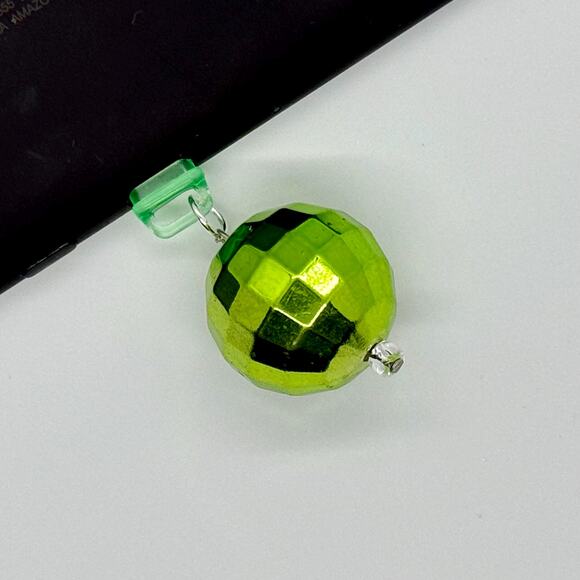 Mirrorball-Inspired Kindle Charms - Picture 6 of 6